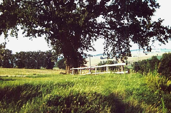 paysage aire camping car.jpg (81804 octets)